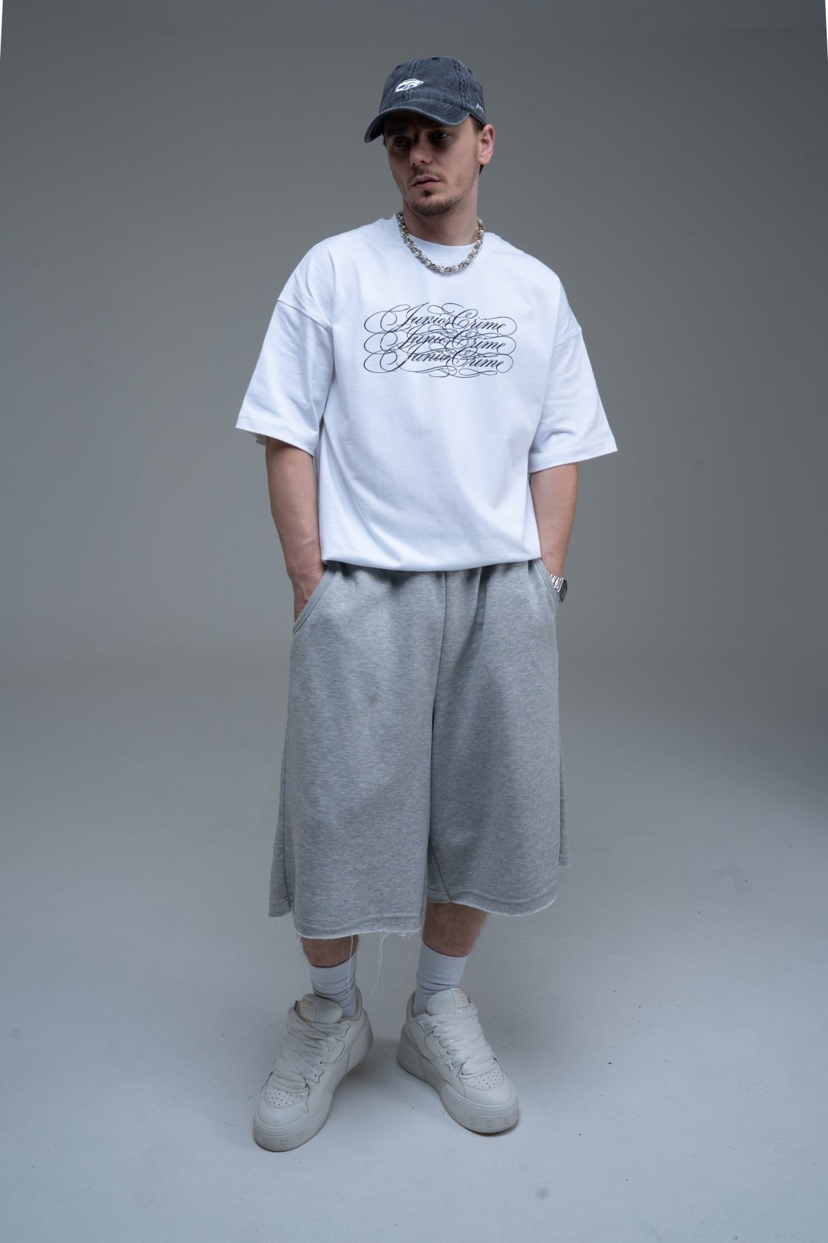 JR Nakışlı Gri Jogger Baggy Şort