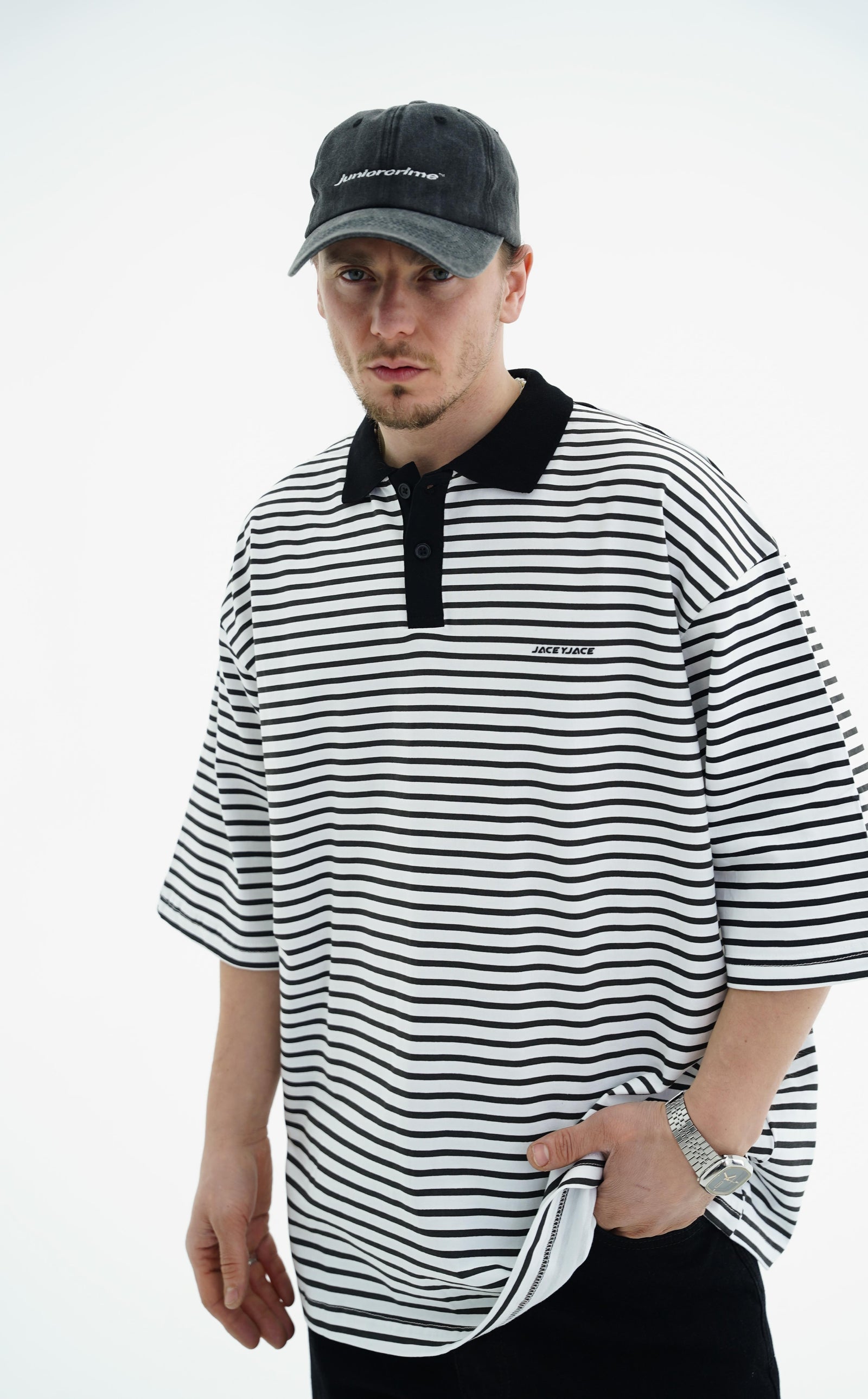Polo Yaka Çizgili Beyaz Oversize Tshirt JC01 25Y108