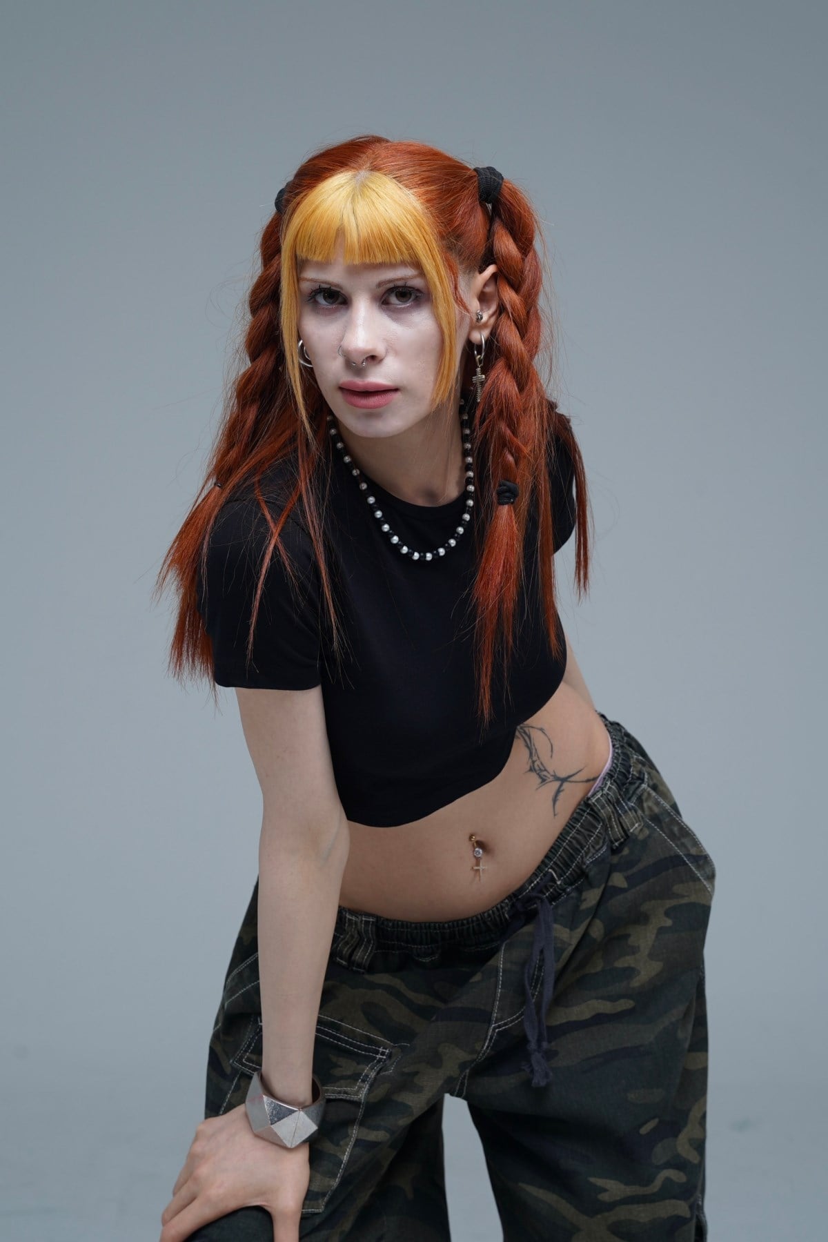 Beyaz Basic Siyah Kadın Crop Top