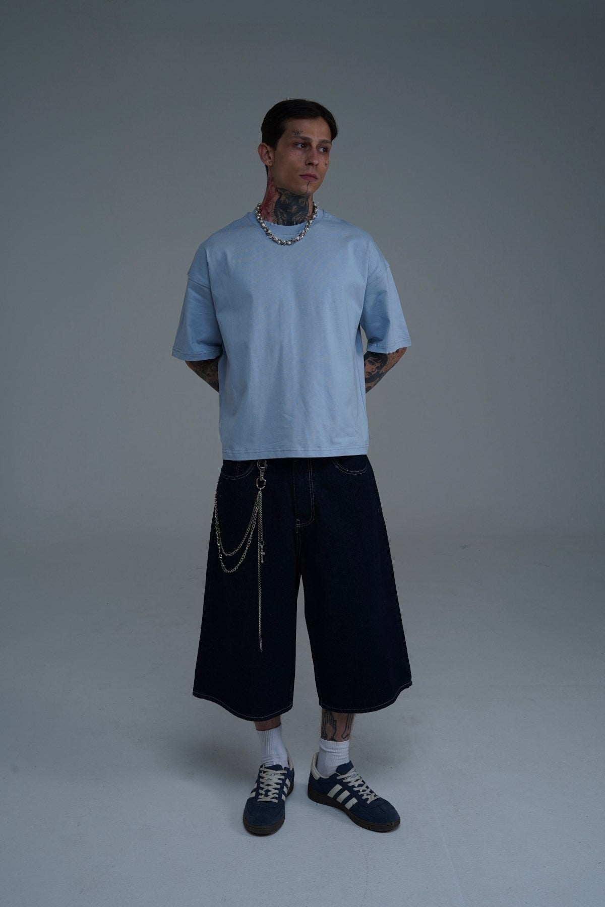 Kontrast Dikiş Lacivert Baggy Jean Şort