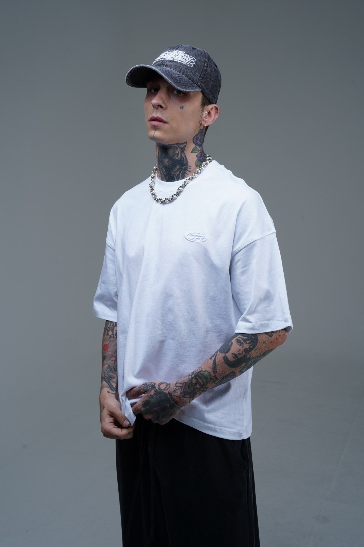 JR Logo Beyaz Boxy Fit Oversize Tshirt