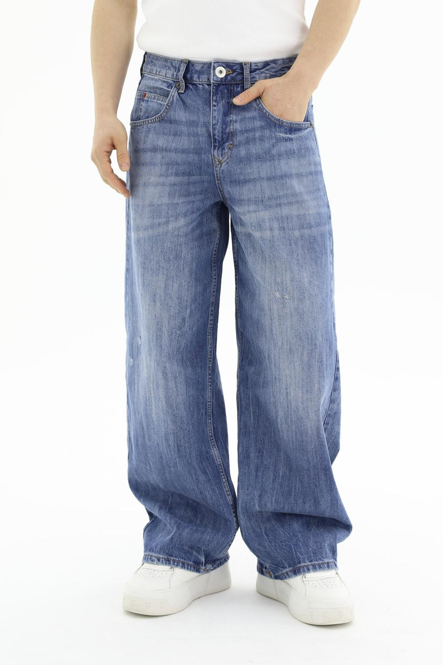 Yıkama Efektli Yırtık Detay Baggy Jean Pantolon