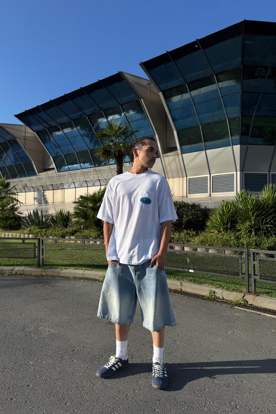 Resilient Baskılı Cep Detay Beyaz Oversize Tshirt JC01