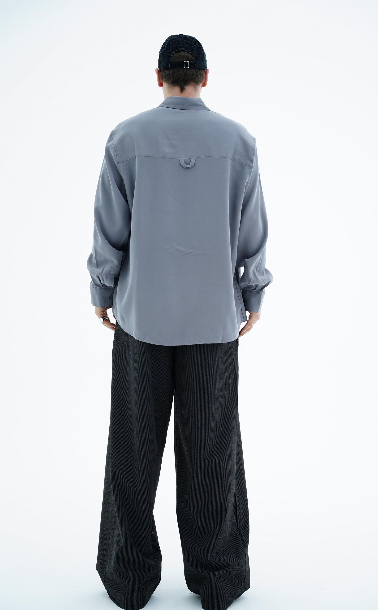 Uzun Kollu Yumuşak Dokulu Gri Oversize Gömlek JC01 26Y102