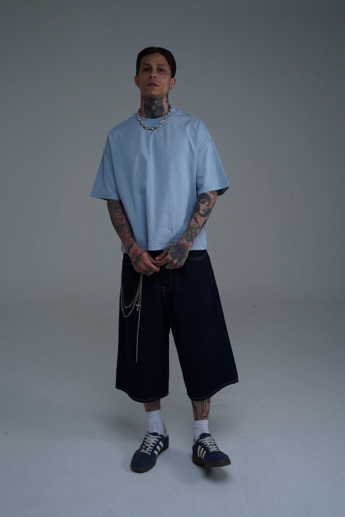 Kontrast Dikiş Lacivert Baggy Jean Şort