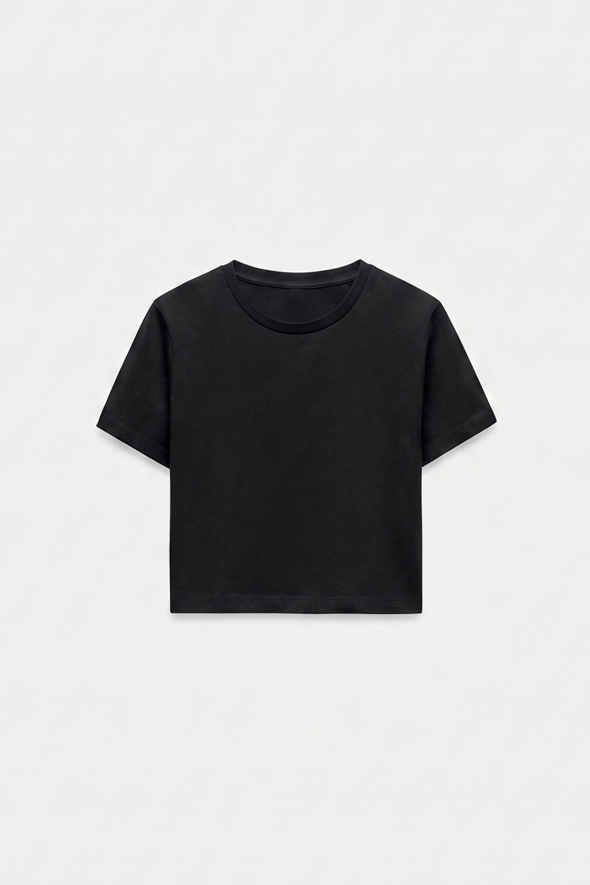 Beyaz Basic Siyah Kadın Crop Top