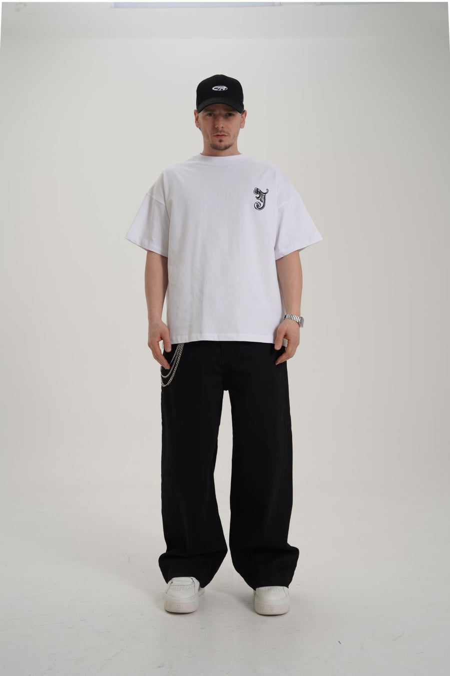Etnik Nakışlı Beyaz Oversize Tshirt JC01 26Y109