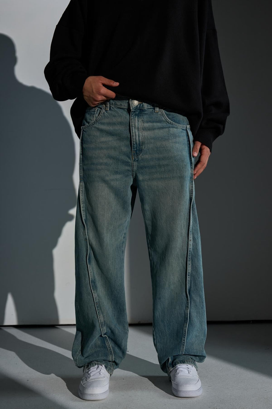 Şerit Detay Yıkama Efektli Baggy Jean Pantolon