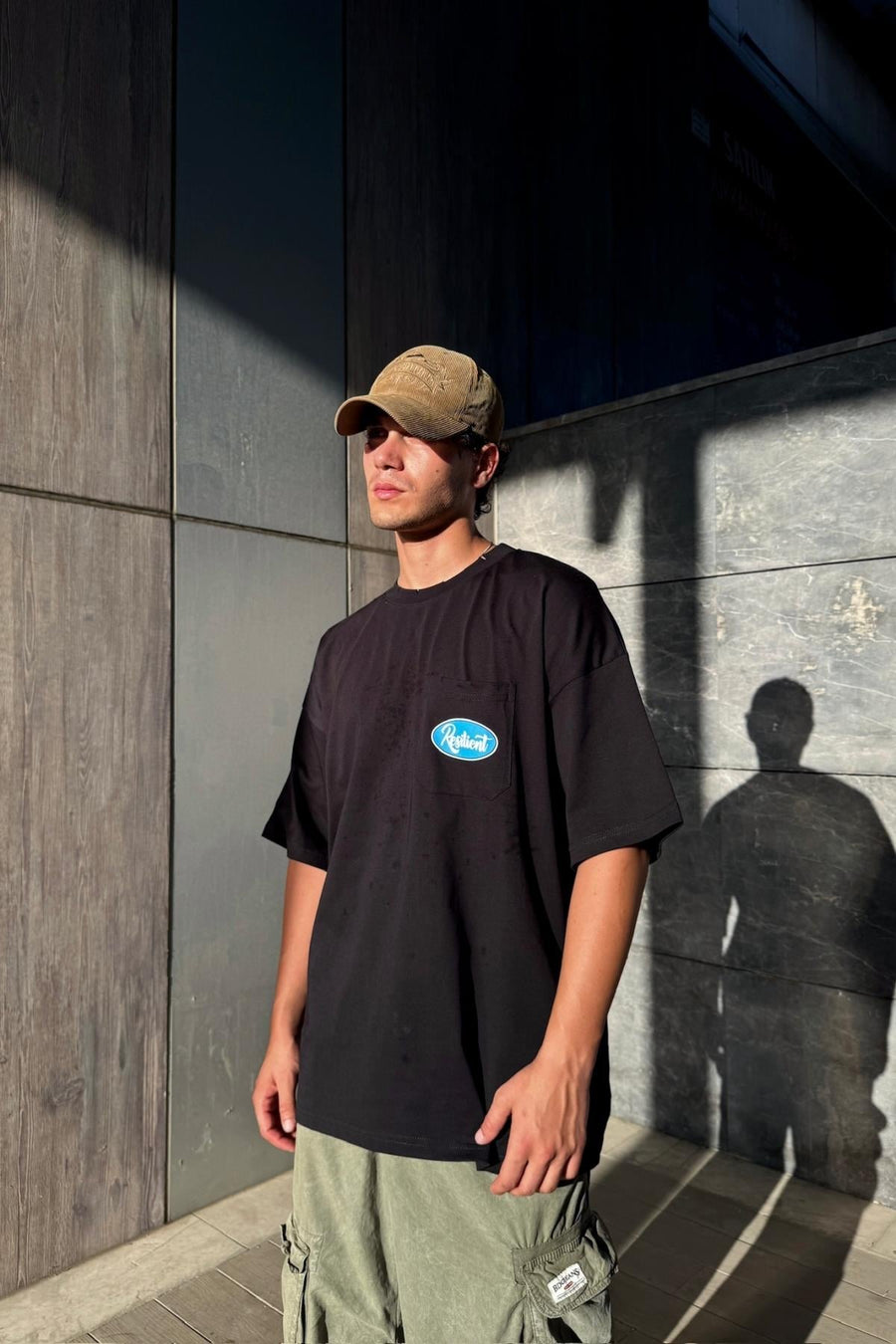 Resilient Baskılı Cep Detay Siyah Oversize Tshirt JC01