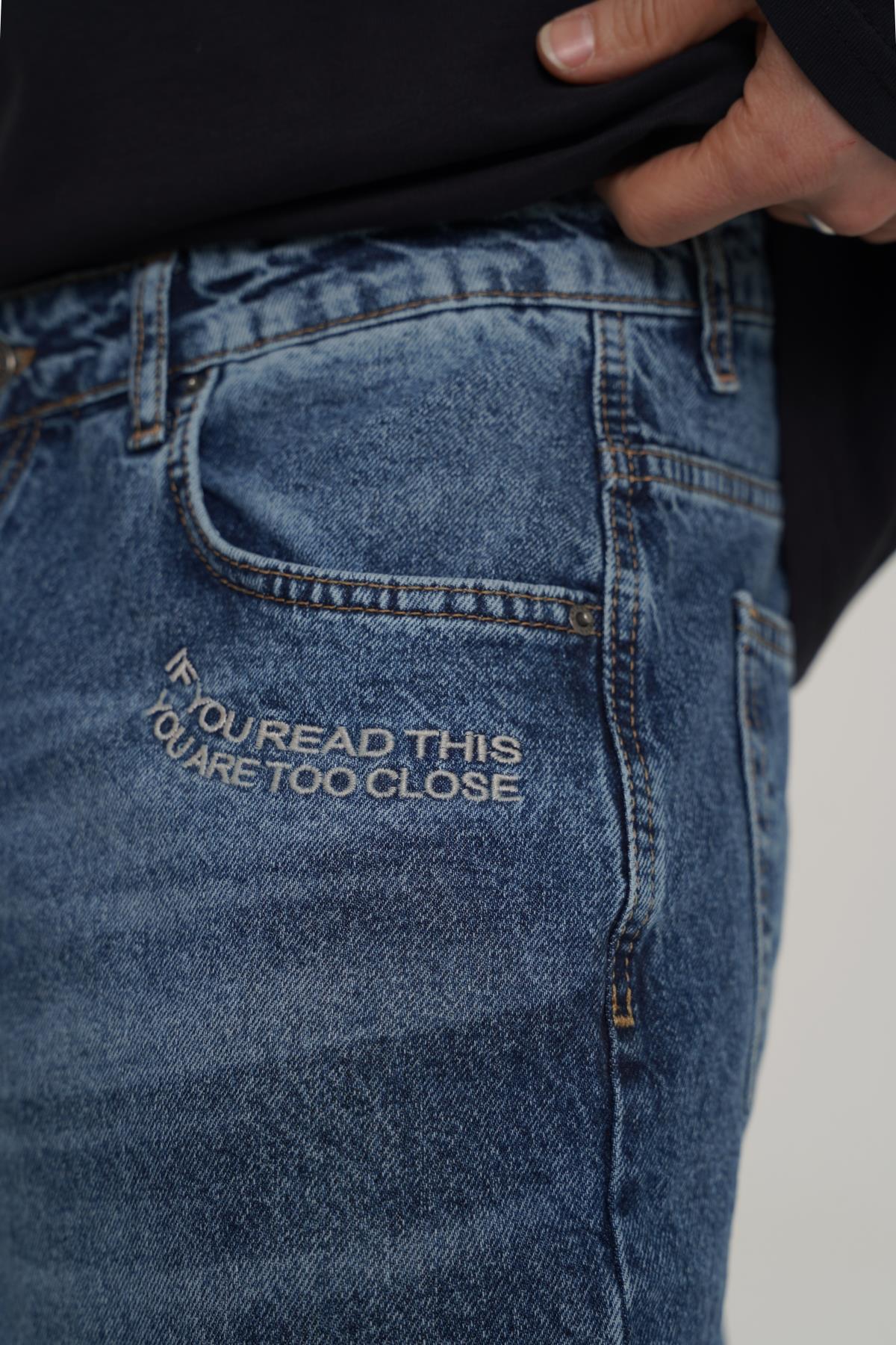 Nakışlı Mavi Yıkamalı Jean Pantolon CT01 6657