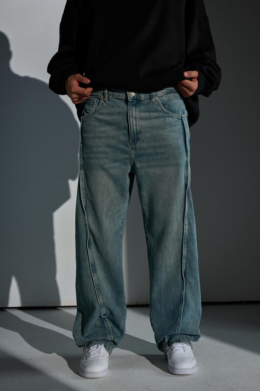 Şerit Detay Yıkama Efektli Baggy Jean Pantolon