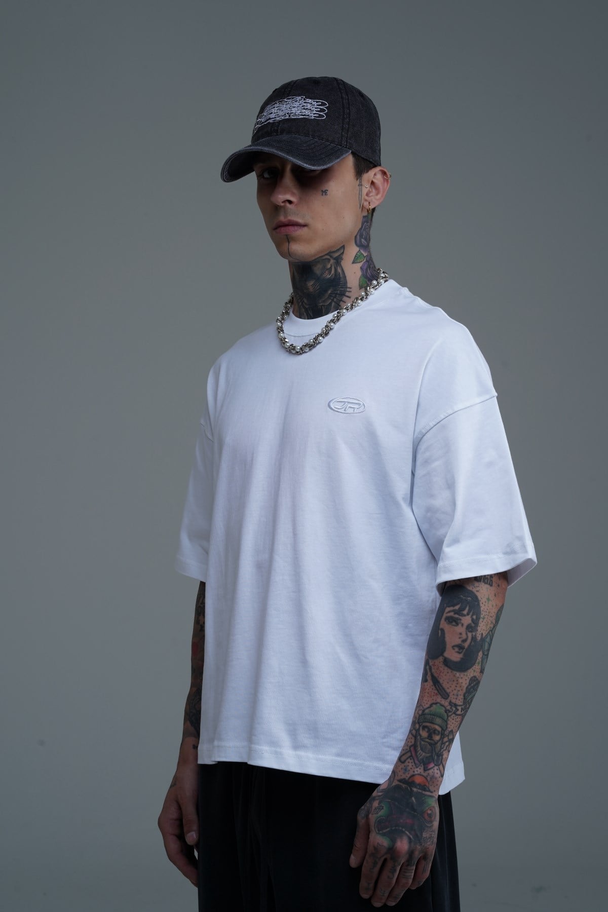 JR Logo Beyaz Boxy Fit Oversize Tshirt