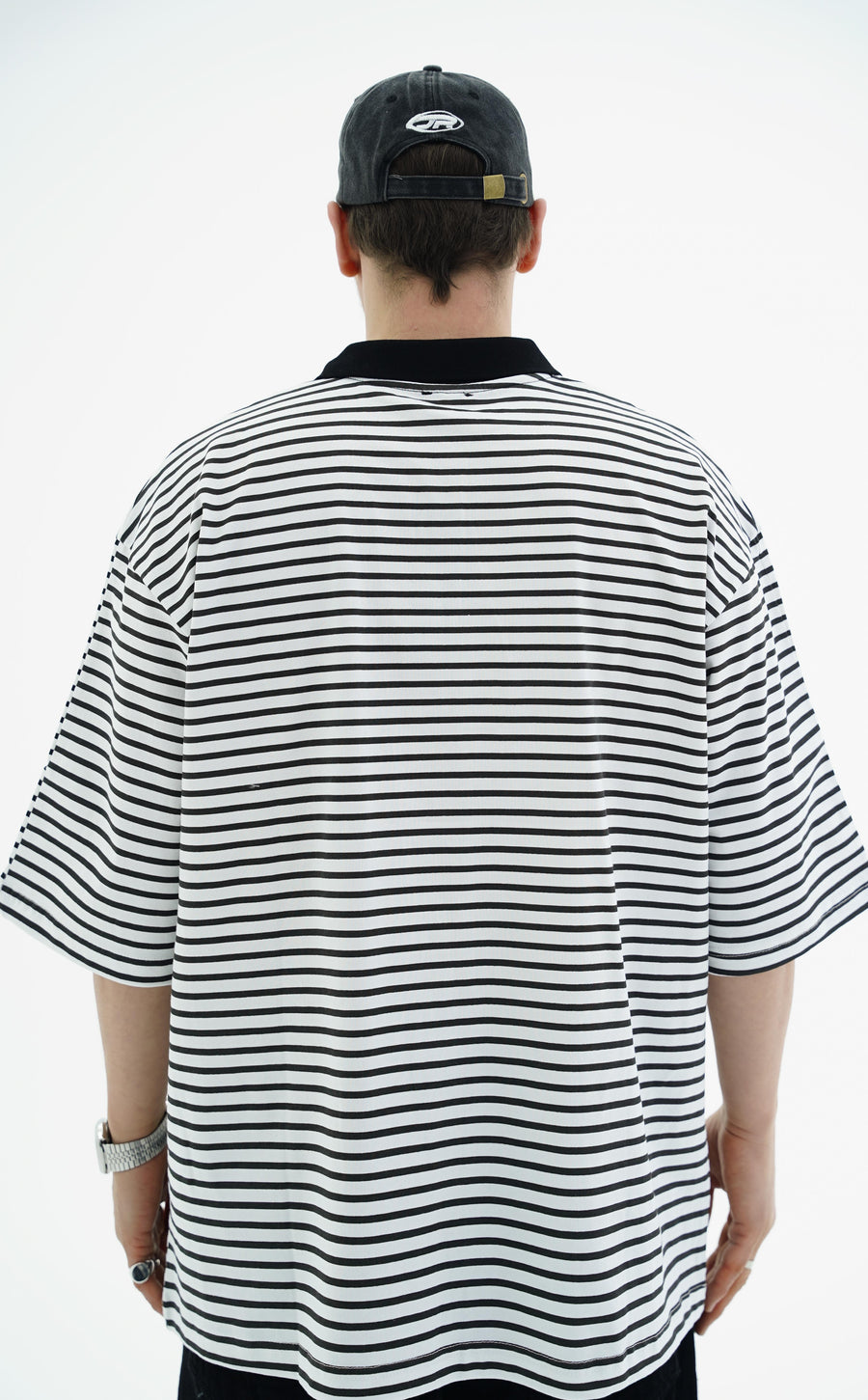 Polo Yaka Çizgili Beyaz Oversize Tshirt JC01 25Y108