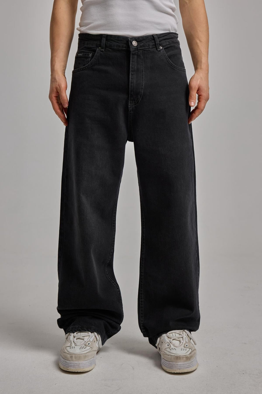 Yıkama Efektli Siyah Jean 6573-2
