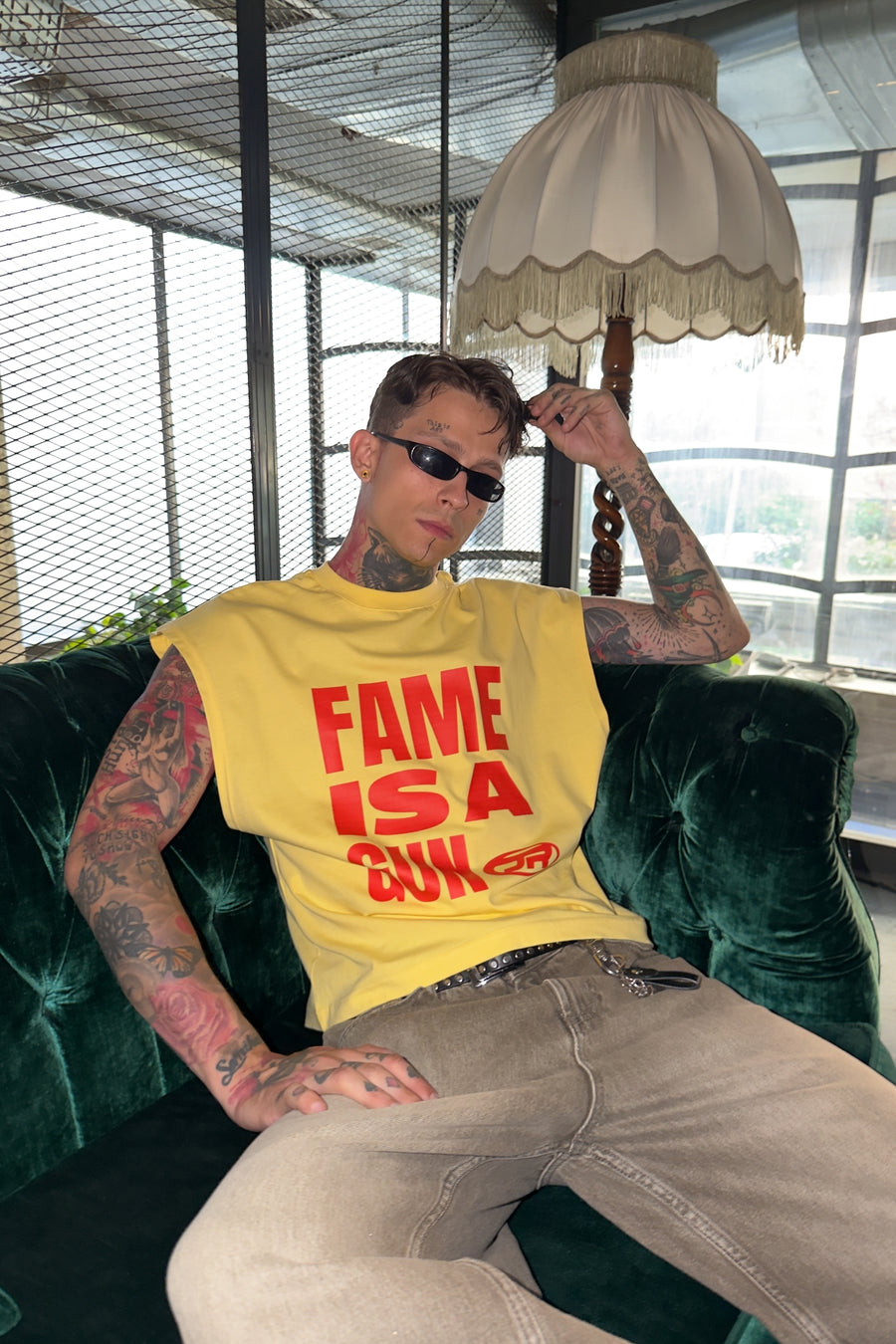 JR Fame Baskılı Boxy Fit Kolsuz Sarı Tshirt