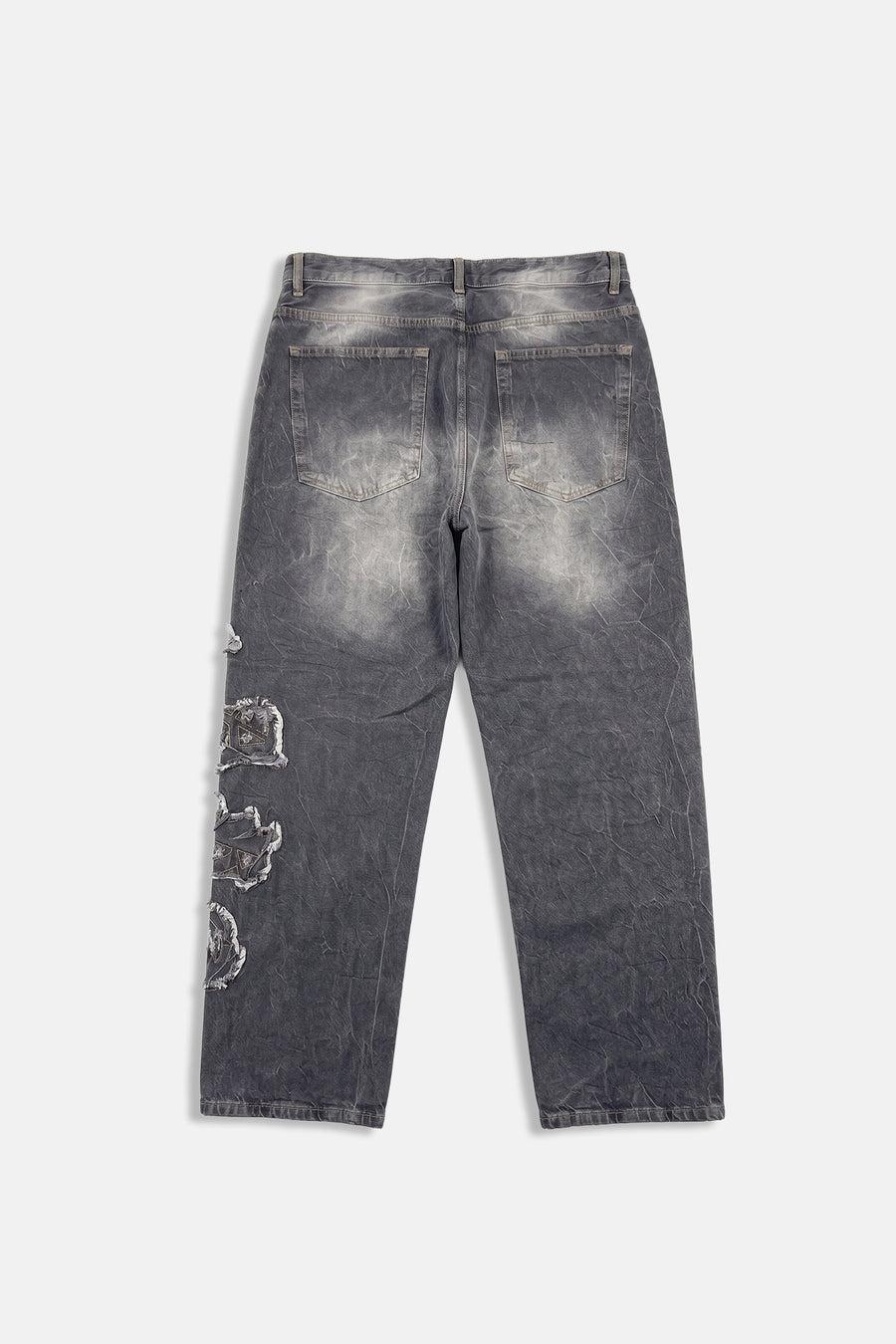 Patch Detay Yıkama Efektli Regular Jean Pantolon