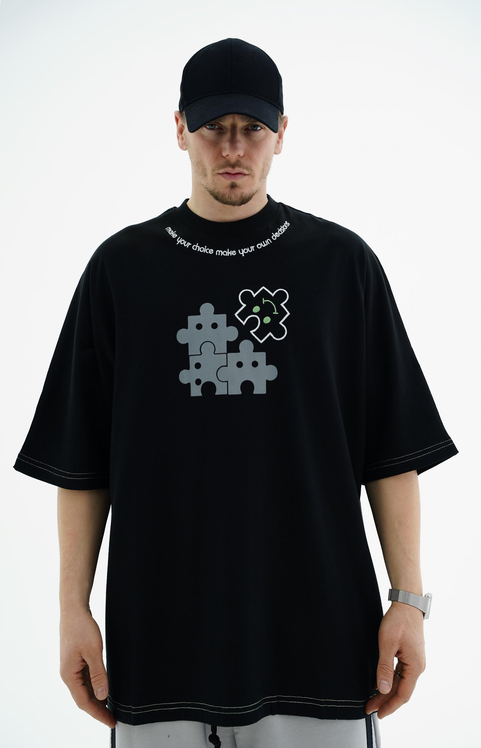 Puzzle Baskılı Siyah Oversize Tshirt JC01 24Y262