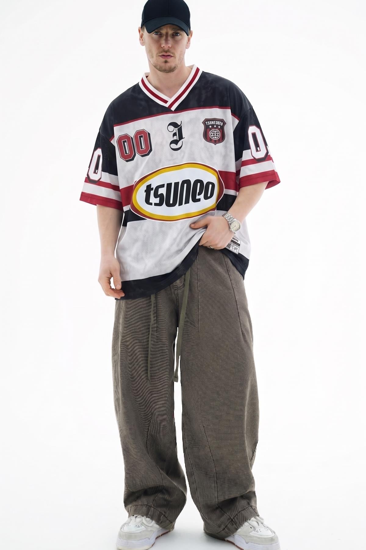 Tsuneo Baskılı Oversize Forma Tshirt JC01 26Y196