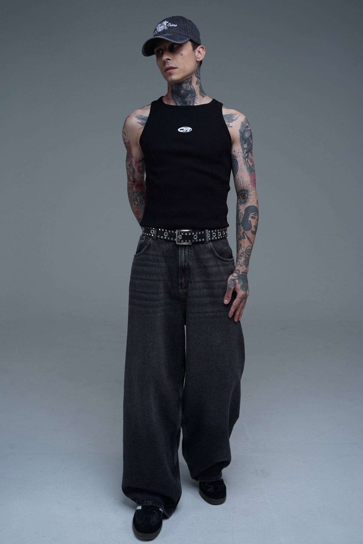 Yıkama Efektli Füme Superbaggy Jean Pantolon