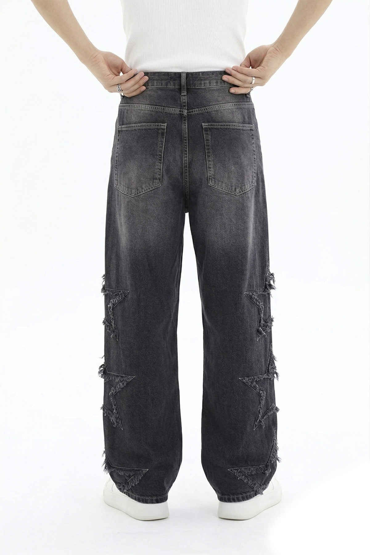 Yıldız Patch Detay Siyah Jean Pantolon