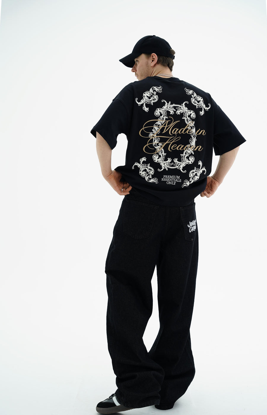 Etnik Nakışlı Siyah Oversize Tshirt JC01 26Y109